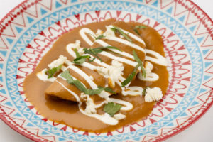 32A ı Enchiladas de lingua galega e queixo do Cebreiro